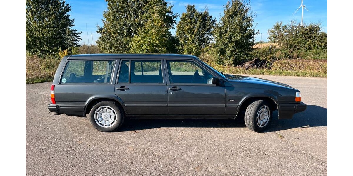 Volvo 740 169.436 km 15.500 &euro; Leipzig 04109