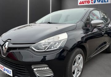 Renault Clio 117.182 km 5.990 &euro; Sandersdorf Brehna 06796