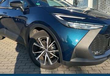 Toyota C-HR 7.924 km 27.970 &euro; Delitzsch 04509