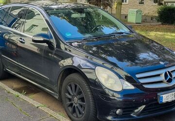 Mercedes-Benz R 280 323.000 km 3.999 &euro; Merseburg 06217