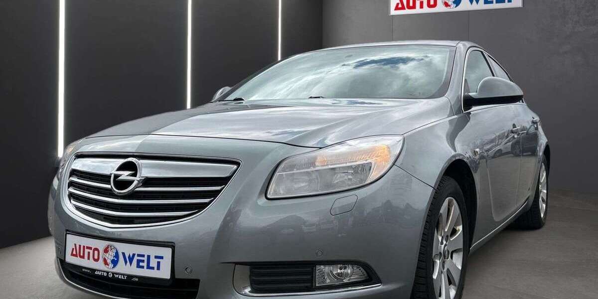 Opel Insignia 121.479 km 5.990 &euro; Sandersdorf-Brehna 06796