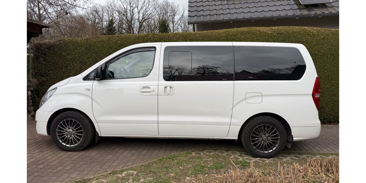 Hyundai H-1 Starex 112.000 km 19.000 &euro; Machern 04827