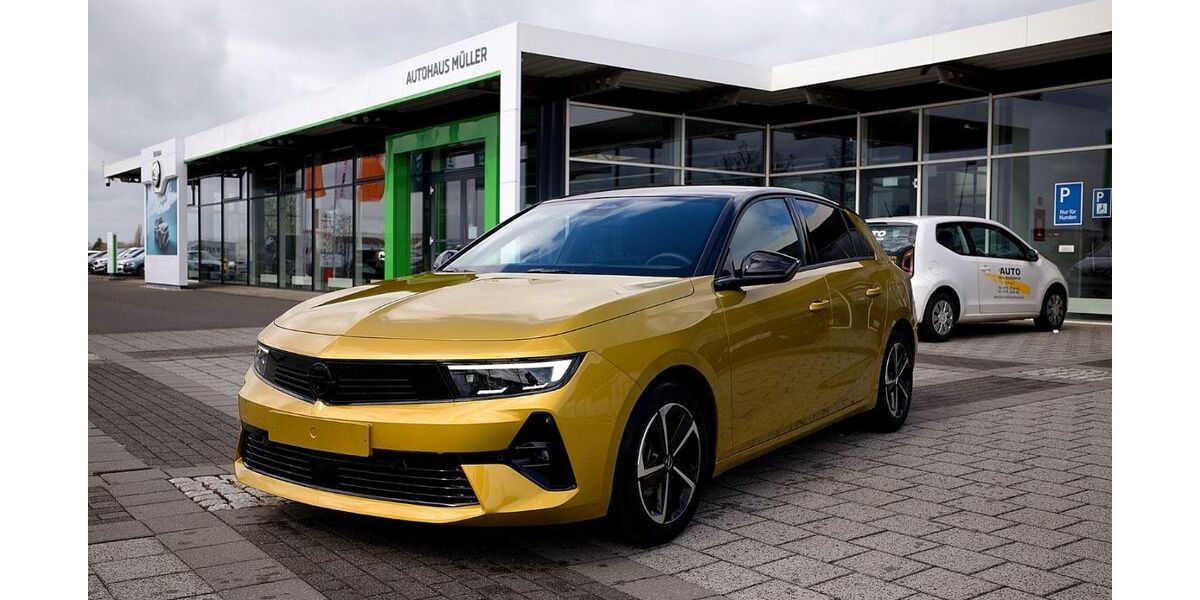 Opel Astra 12.041 km 23.990 &euro; Wurzen 04808