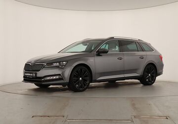 Skoda Superb 61.347 km 30.889 &euro; Leipzig 04103