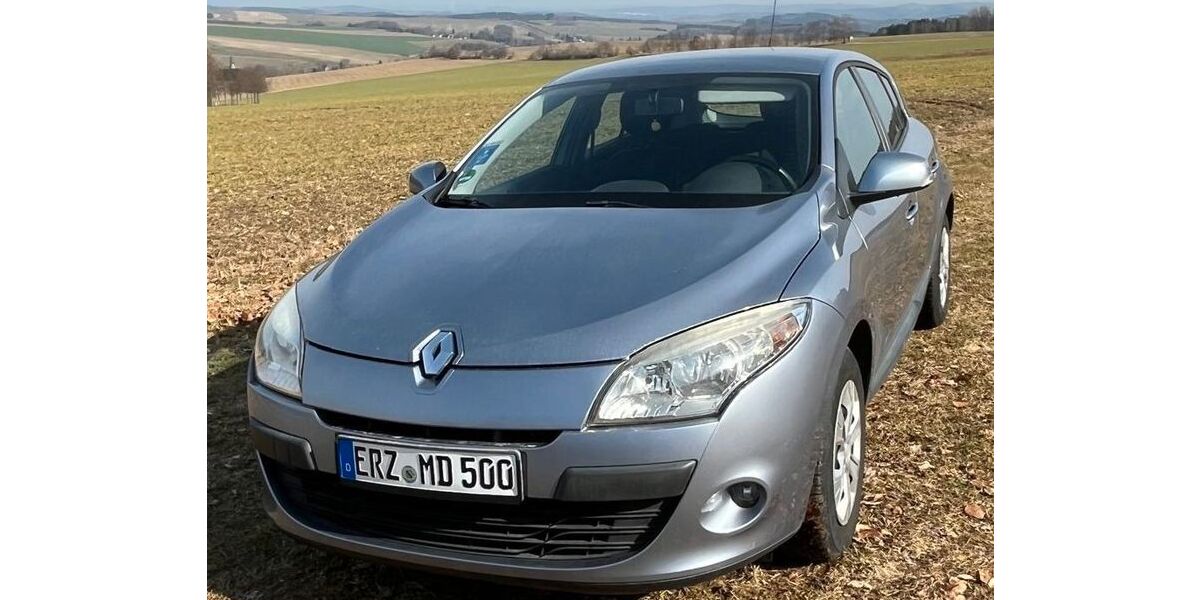 Renault Megane 121.100 km 2.950 &euro; Leipzig 04103