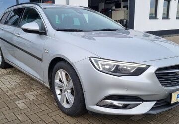 Opel Insignia 95.200 km 12.890 &euro; Leipzig 04179