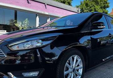 Ford Focus 104.036 km 10.880 &euro; Kabelsketal OT Gröbers 06184
