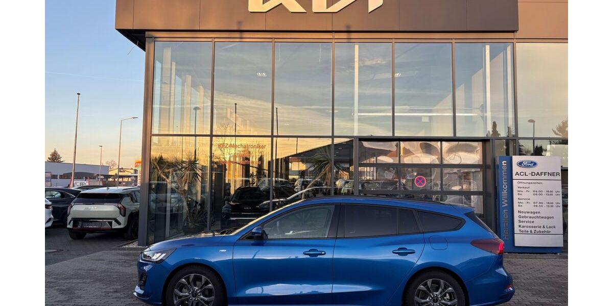 Ford Focus 11.830 km 23.990 &euro; Leipzig 04316