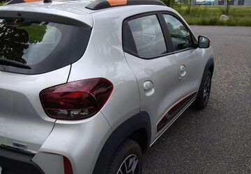 Dacia Spring 31.530 km 9.800 &euro; Leipzig 04159