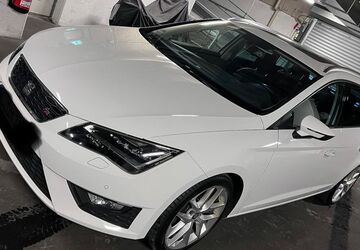 Seat Leon 146.294 km 12.975 &euro; Leipzig 04155