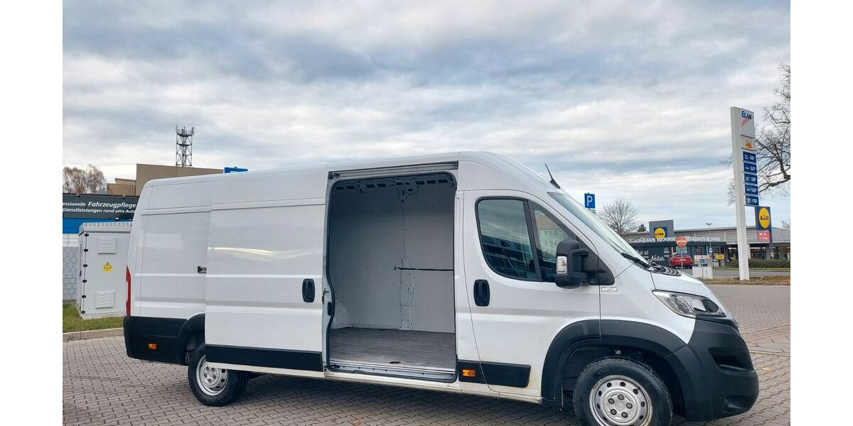 Opel Movano 133.224 km 13.999 &euro; Leipzig 04328