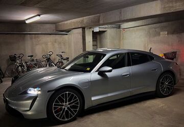 Porsche Taycan 43.500 km 66.500 &euro; Leipzig 04357
