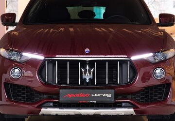 Maserati Levante 34.563 km 61.979 &euro; Markranstädt 04420