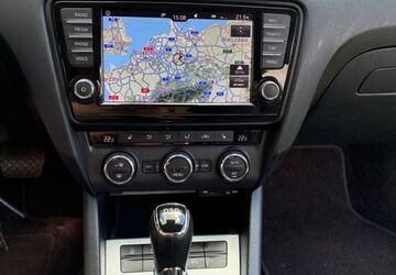 Skoda Octavia 128.500 km 12.599 &euro; Leipzig 04275