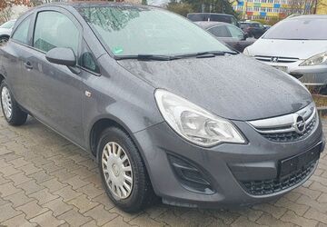 Opel Corsa 156.000 km 3.600 &euro; Borna 04552