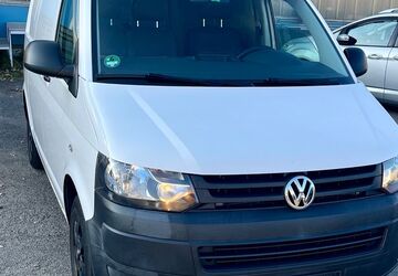 VW T5 Transporter 185.316 km 10.400 &euro; Leipzig 04178