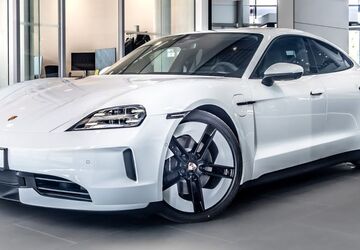 Porsche Taycan 9.900 km 97.800 &euro; Leipzig 04356
