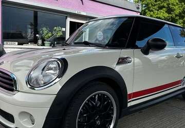 Mini One 82.702 km 6.880 &euro; Kabelsketal OT Gröbers 06184