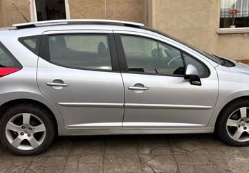 Peugeot 207 90.966 km 3.950 &euro; Landsberg 06188