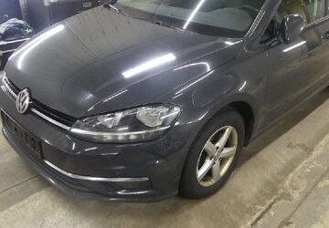 VW Golf 250.000 km 8.490 &euro; Leipzig 04179