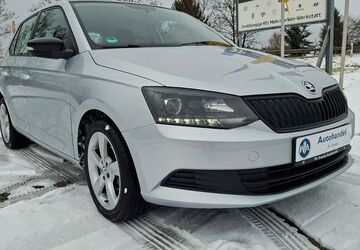 Skoda Fabia 84.478 km 8.000 &euro; Borna 04552