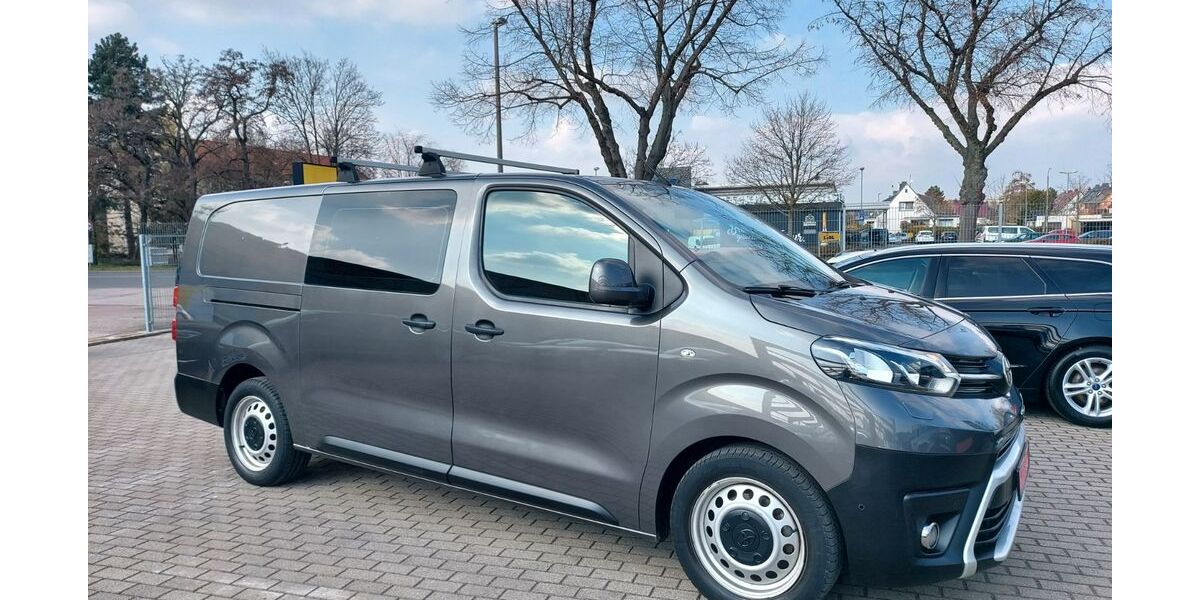 Toyota Proace (Verso) 100.000 km 13.499 &euro; Leipzig 04328