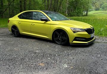 Skoda Superb 140.000 km 24.400 &euro; Roitzsch 06809