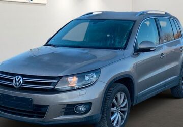 VW Tiguan 207.157 km 7.399 &euro; Brehna 06796