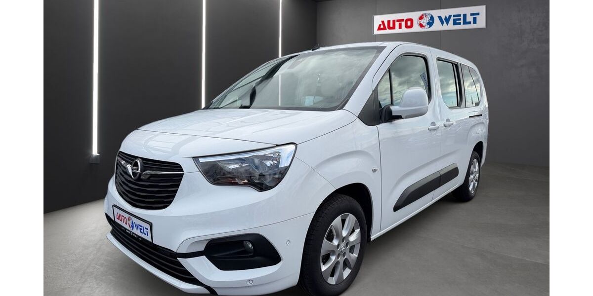 Opel Combo 97.767 km 17.990 &euro; Sandersdorf Brehna 06796