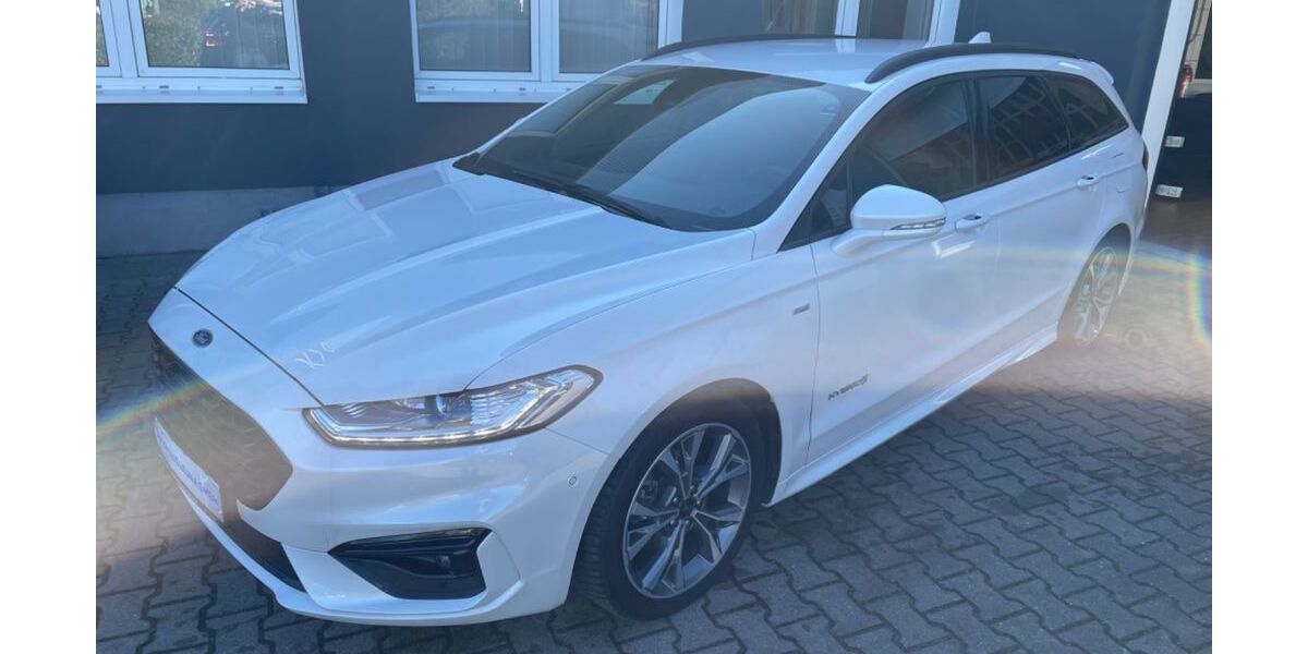 Ford Mondeo 35.998 km 25.499 &euro; Leuna 06237