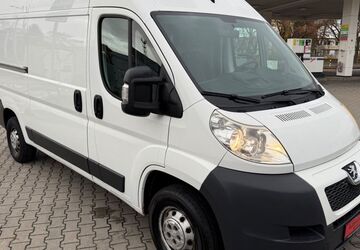 Peugeot Boxer 127.000 km 8.499 &euro; Leipzig 04328