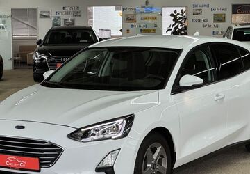 Ford Focus 63.508 km 15.990 &euro; Taucha bei Leipzig 04425