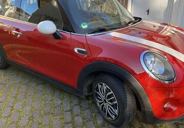 Mini Cooper 68.859 km 10.900 &euro; Borna 04552