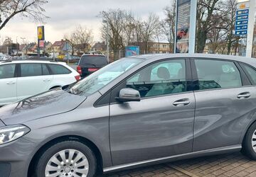 Mercedes-Benz B 200 135.717 km 12.499 &euro; Leipzig 04328