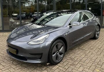 Tesla Model 3 165.000 km 18.200 &euro; Bad Lausick 04651