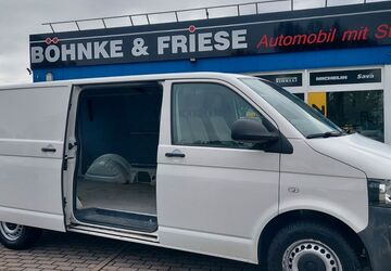 VW T5 Transporter 235.336 km 9.799 &euro; Leipzig 04328