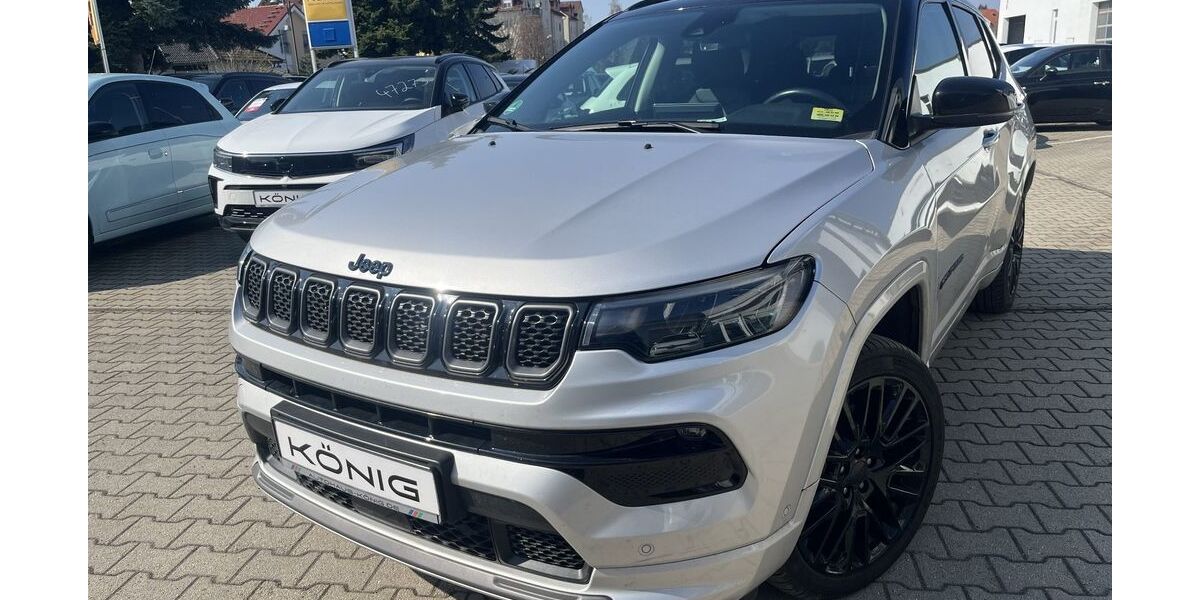 Jeep Compass 41.127 km 31.996 &euro; Leipzig 04178