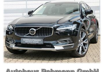 Volvo V90 Cross Country 25.900 km 61.890 &euro; Leipzig 04179
