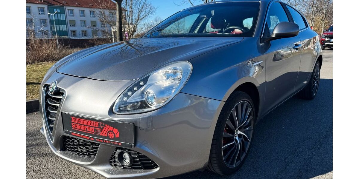 Alfa Romeo Giulietta 129.000 km 10.900 &euro; Leipzig 04129