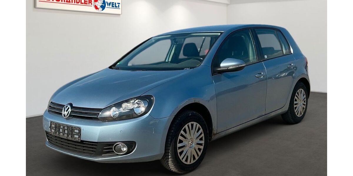 VW Golf 157.653 km 4.199 &euro; Brehna 06796