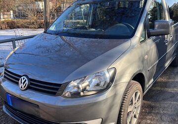 VW Caddy Maxi 180.000 km 8.800 &euro; Zwenkau 04442