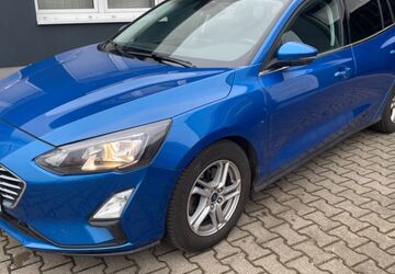 Ford Focus 63.998 km 17.599 &euro; Leuna 06237