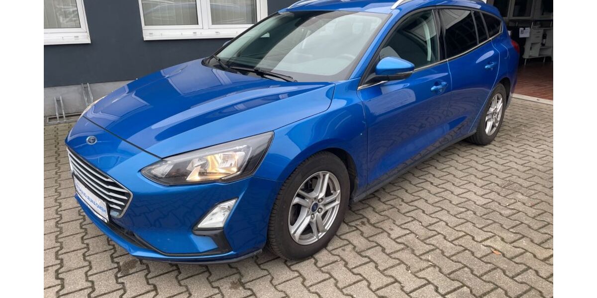 Ford Focus 63.998 km 17.599 &euro; Leuna 06237