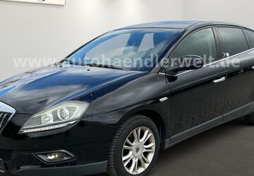 Lancia Delta 174.263 km 2.499 &euro; Brehna 06796