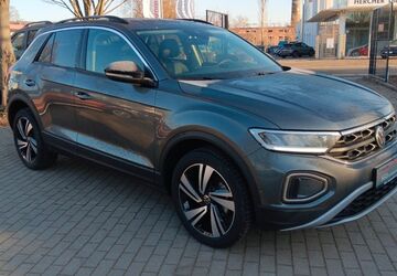 VW T-Roc 3.497 km 27.490 &euro; Leipzig 04179