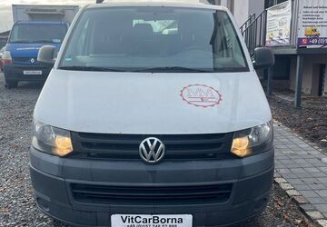 VW T5 Transporter 377.114 km 4.899 &euro; Borna 04552