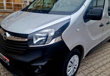 Opel Vivaro 159.500 km 15.990 &euro; Leipzig 04328