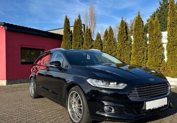 Ford Mondeo 175.386 km 9.999 &euro; Kabelsketal/OT Großkugel 06184