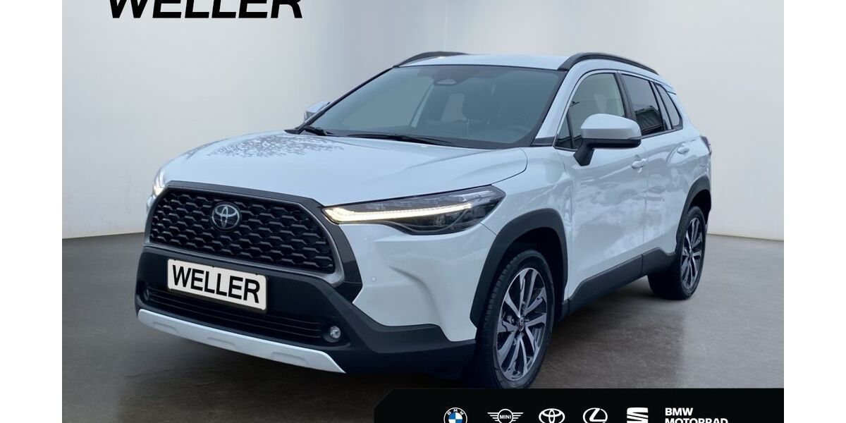 Toyota Corolla Cross 15.333 km 32.290 &euro; Leipzig 04178