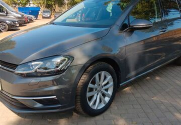 VW Golf 51.893 km 15.990 &euro; Leipzig 04179
